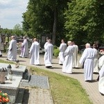 Lekowo. Pogrzeb ks. Tadeusza Fijałkowskiego