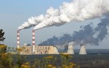 Dymy nad elektrownią