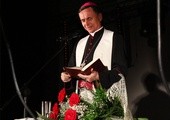 Bp Bałabuch: Triduum Paschalne uobecnia i uskutecznia całe misterium Paschy