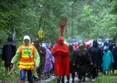 Pielgrzymka na Jasną Górę. Pierwszy dzień cz. 1