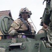 Rz: Kongres i Pentagon rozważają zwiększenie obecności wojsk USA w Polsce