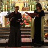 Gotycko-barokowe wnętrze ciechanowskiego klasztoru wypełniła muzyka sakralna