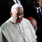 Papież zachęca do współpracy między katolickimi szkołami i uczelniami