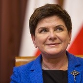 Sejm odrzucił wnioski PO o wotum nieufności wobec Beaty Szydło i Elżbiety Rafalskiej