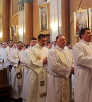 Módlmy się za kapłanów!