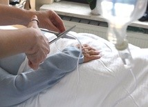 Kościół we Francji ostrzega przed eutanazją