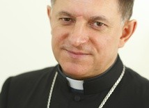 Abp Mokrzycki: modlimy się za tych, co złożyli życie na ołtarzu Ojczyzny