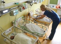 Na oddziale noworodków
