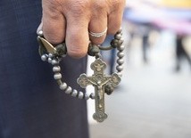 Po broń modlitwy sięgnąć może każdy