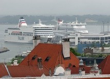 Port w stołecznym Tallinie