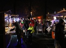 Na bożonarodzeniowym jarmarku