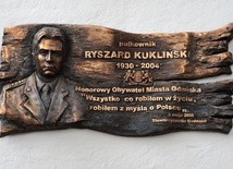 41 lat temu Amerykanie ewakuowali z Polski płk. Ryszarda Kuklińskiego