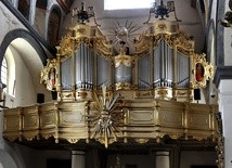 Odnowione organy i chór muzyczny bazyliki kolegiackiej w Pułtusku