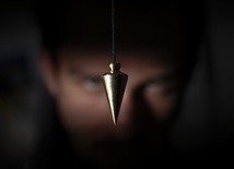 Demoralizująca siła fascynacji złem