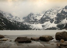 Turysta w stanie hipotermii znaleziony w Tatrach