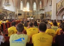 XIX Dzień Papieski: Wsparcie młodych i rozpoczęcie obchodów 100. rocznicy urodzin Jana Pawła II