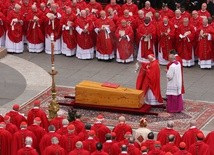 Szybka beatyfikacja możliwa również w przypadku Benedykta XVI?