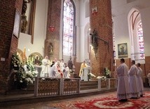 Święcenia w katedrze 