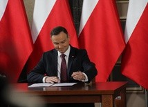 Prezydent podpisał ustawę zmieniającą całą Polskę w specjalną strefą ekonomiczną
