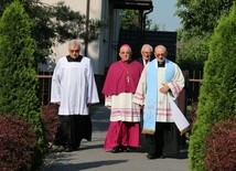 Bp Marcinkowski w Smardzewie: W Maryi dokonało się to, do czego jesteśmy powołani