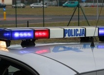 Policja zatrzymała trzecią osobę w związku ze znieważeniem warszawskich pomników