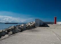 Niemiecka gmina z wyspy Uznam chce zatrzymać budowę terminala kontenerowego w Świnoujściu