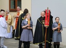 Płock. Święto Miłosierdzia w sanktuarium - cz. 2
