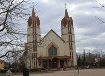 Płock. Msza św. za policjantów pomordowanych w Katyniu