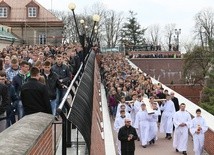 Tradycja pielgrzymek maturystów na Jasną Górę ma już wiele lat