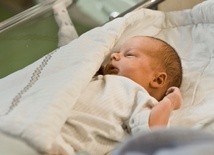 W tym roku urodzi się w Polsce ponad 400 tys. dzieci?