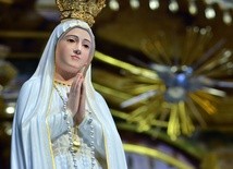 Ukraina: do Lwowa przybyła figura Matki Bożej z sanktuarium w Fatimie