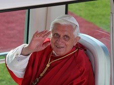 Abp Gänswein: Benedyktowi XVI chodziło o prawdę, przyjaźń z Chrystusem i radość wiary