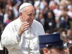 Ekspert: papież musi nauczyć się mówić w rezultacie przedłużonej tlenoterapii