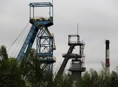 Katowice. Pięciu górników poszkodowanych w wyniku wstrząsu w kopalni Staszic-Wujek