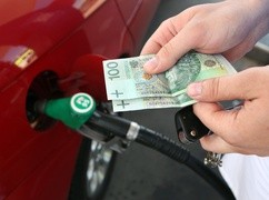 Iran: władze poważnie rozważają zamknięcie strategicznej Cieśniny Ormuz
