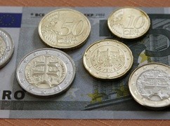 UE: Będą cła tymczasowe na małe paczki spoza UE