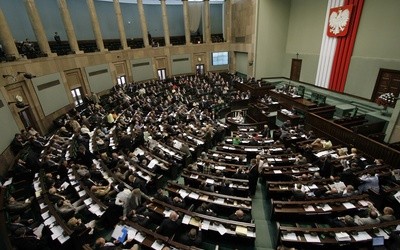 Sejm uchwalił ustawę "Za życiem"