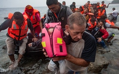 Uratowali na morzu już 640 tys. migrantów