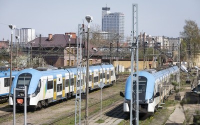 Katowice, Tychy. Koleje Śląskie wydłużają składy pociagów