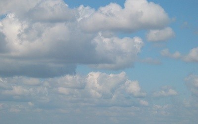 Coraz wiecej może z nieba spadać. Nie deszczu