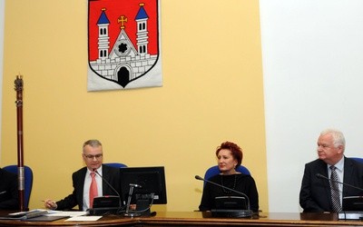Płoccy radni przyjęli budżet miasta na 2015 r.