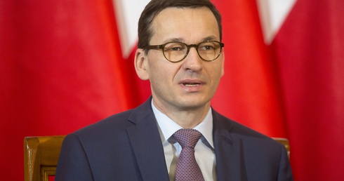 Morawiecki o ataku na Lwów: to wyraźny sygnał, że Rosjanie będą się posuwać dalej