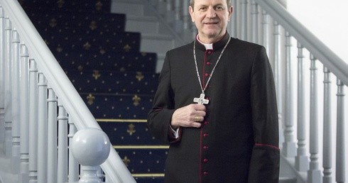 Przewodniczący KEP wzywa do modlitwy w intencji papieża Franciszka