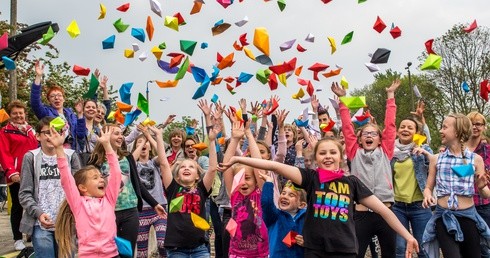 Kard. M. A. Ayuso Guixot: "Z obecnej pandemii powinien się narodzić nowy człowiek"