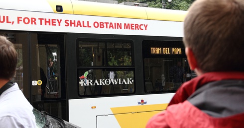 Papież Franciszek w tramwaju