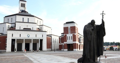 Ks. prał. Jan Kabziński jest budowniczym sanktuarium św. Jana Pawła II.