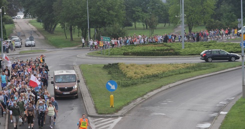 Ponad 1100 pielgrzymów na szlaku