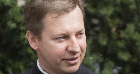 Rzecznik KEP: W kościołach nie ma miejsca na kampanię wyborczą