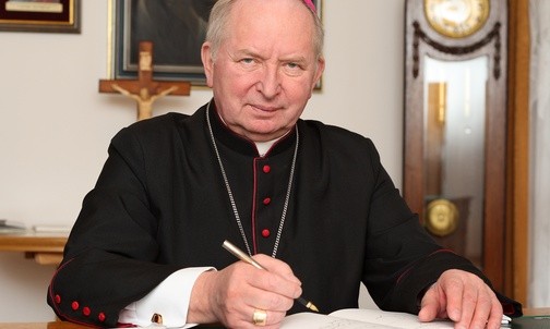 Bp Jan Piotrowski nowym biskupem kieleckim