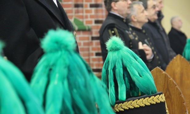 Ruda Śląska-Bielszowice. Abp senior Wiktor Skworc: Budujcie swoją przyszłość na skale!